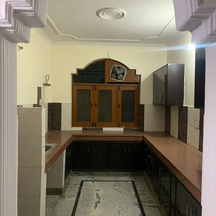 Kitchen, rajendra colony 2 Bedroom 160 Sq.Yd. Builder Floor In Rajendra Colony Faridabad 9831850