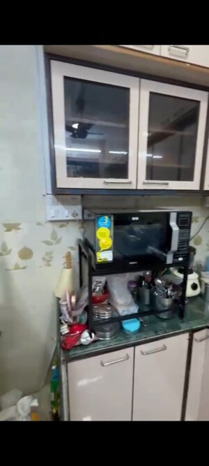 Furnished Amenities in 1 BHK Apartment at Vaishali Apartment Vile Parle East, Vile Parle East – for Rent