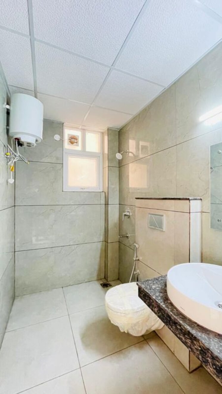 Bathroom, allwin-el-spazia 3 Bedroom 1638 Sq.Ft. Apartment In Sanauli Zirakpur 9816543