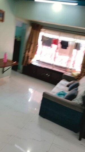 Furnished Amenities in 1 BHK Apartment at Manish Sun Flower Apartment, Andheri West – for Rent