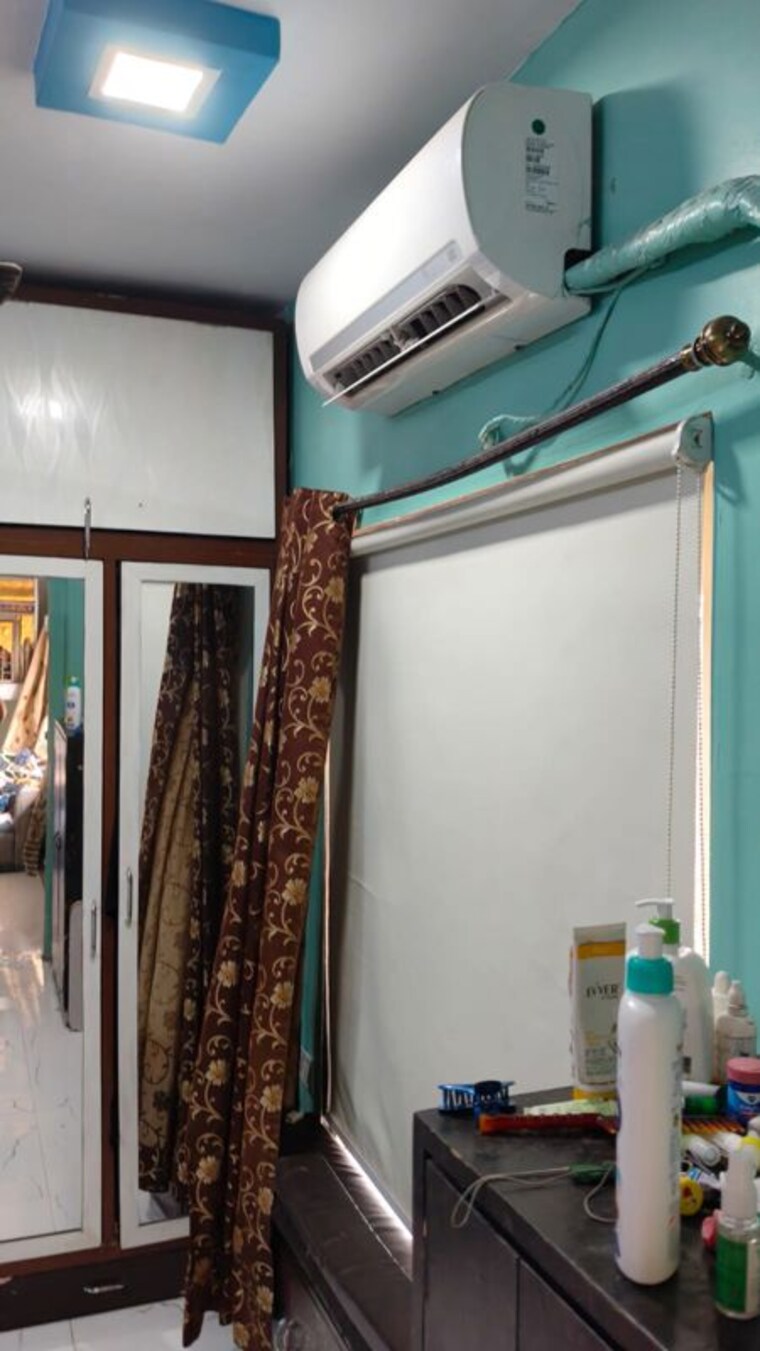 undefined, manish-sun-flower-apartment 1 Bedroom 550 Sq.Ft. Apartment In Andheri West Mumbai 9831880
