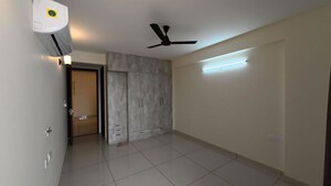 Room in 3 BHK Apartment at Allwin El Spazia, Sanauli – for Rent