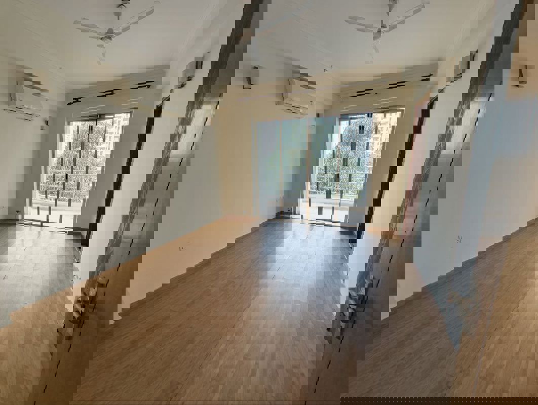 3.5 BHK + Servant Room,Study Room 2700 Sq.Ft. Apartment in Parsvnath Exotica