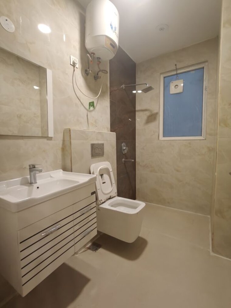 Bathroom, aradhya-homes 4 Bedroom 2100 Sq.Ft. Apartment In Sector 67a Gurgaon 9831987