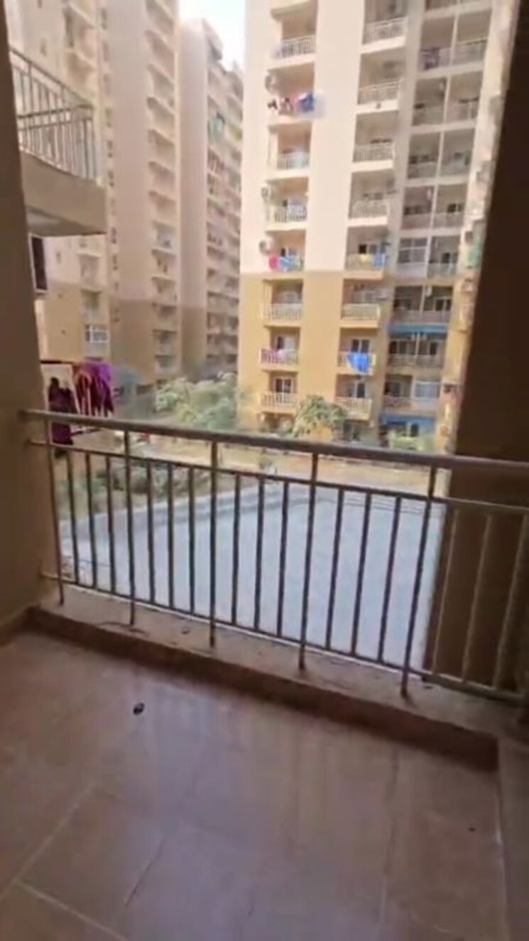 Balcony, paramount-emotions 3.5 Bedroom 1710 Sq.Ft. Apartment In Sector 1 Greater Noida Greater Noida 9831938