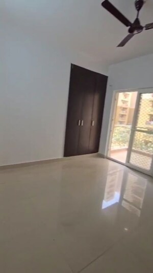 Furnished Amenities in 3.5 BHK Apartment at Paramount Emotions, Sector 1 Greater Noida – for Sale
