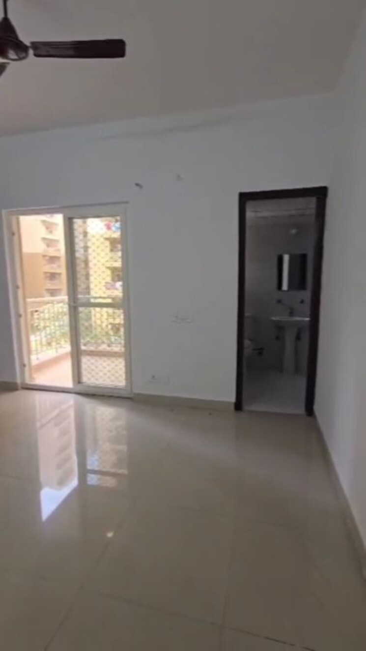 Room, paramount-emotions 3.5 Bedroom 1710 Sq.Ft. Apartment In Sector 1 Greater Noida Greater Noida 9831938