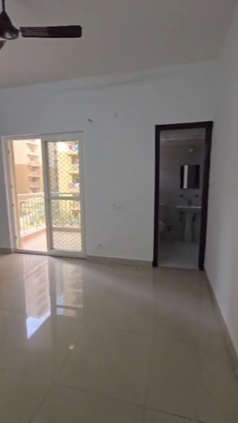 Room, paramount-emotions 3.5 Bedroom 1710 Sq.Ft. Apartment In Sector 1 Greater Noida Greater Noida 9831938