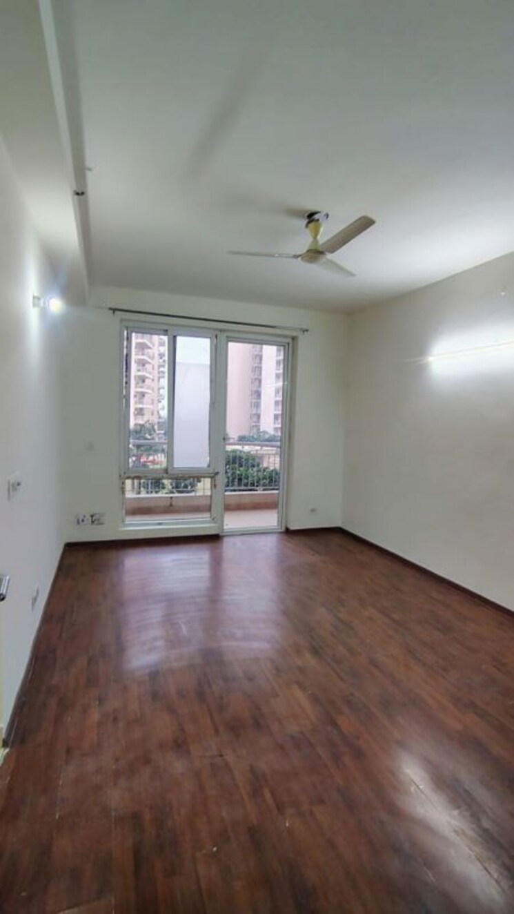 Room, bptp-park-prime 3 Bedroom 1442 Sq.Ft. Apartment In Sector 66 Gurgaon 9832029
