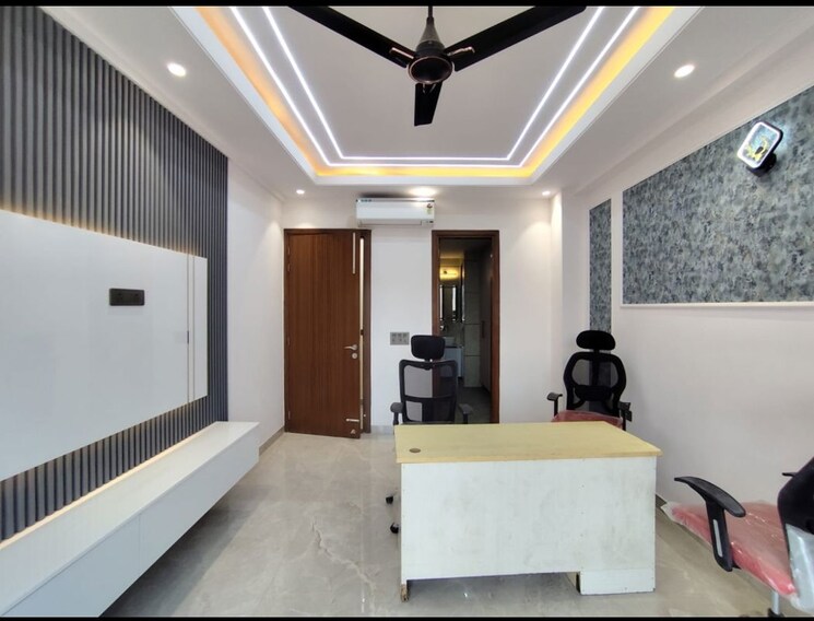 Bedroom, vasant kunj 3 Bedroom 1700 Sq.Ft. Builder Floor In Vasant Kunj Delhi 9832047