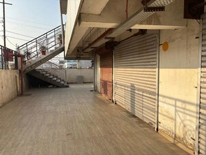  Shop – Exterior View View at Shouryapuram, Lal Kuan - for Rent
