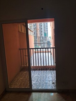 2 BHK Apartment For Sale in Proview Officer City