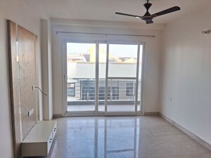 Room in 3 BHK Apartment at Kibithu Homes, Sector 47 – for Rent