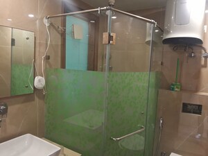 Bathroom in 3 BHK Apartment at Kibithu Homes, Sector 47 – for Rent