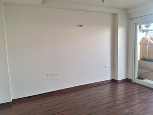 Room in 3 BHK Apartment at Kibithu Homes, Sector 47 – for Rent