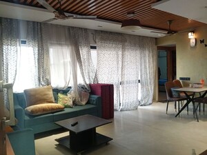 2 BHK Apartment For Rent in Kanakia Rainforest, Andheri East