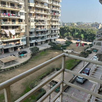 3 BHK Apartment For Rent in TDI City Kingsbury, Sector 61