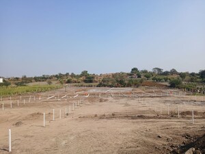  Plot For Sale in Peth Road