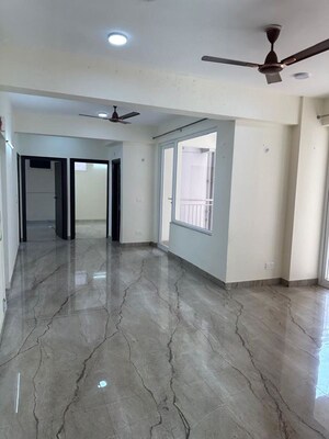 3 BHK Apartment For Rent in Ram Shanti Apartment, Sector 52