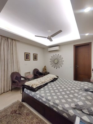 Bedroom in 4 BHK Builder Floor at Sushant Lok 3, Sector 57 – for Sale