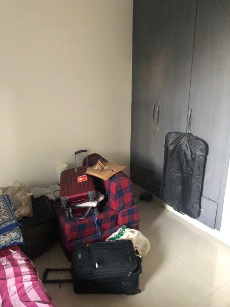 Living Room, rwa-apartments-sector-19 6 Bedroom 205 Sq.Mt. Independent House In Sector 19 Noida 9832405