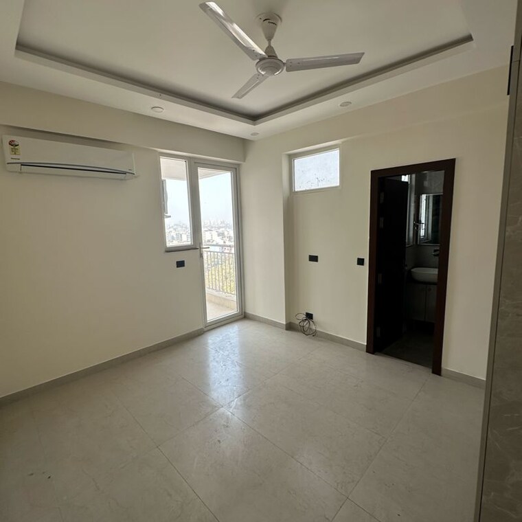 Room, ram-shanti-apartment 3.5 Bedroom 2100 Sq.Ft. Apartment In Sarswati Kunj ii Gurgaon 9832514