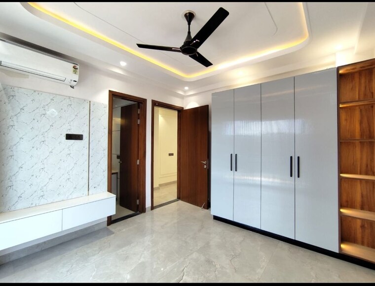 undefined, vasant kunj 3 Bedroom 1700 Sq.Ft. Builder Floor In Vasant Kunj Delhi 9832047