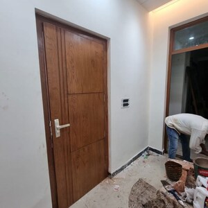 Living Room in 3.5 BHK Builder Floor at Palam Vihar Residents Association, Palam Vihar – for Sale