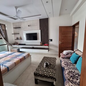 Bedroom in 3.5 BHK Builder Floor at Palam Vihar Residents Association, Palam Vihar – for Sale