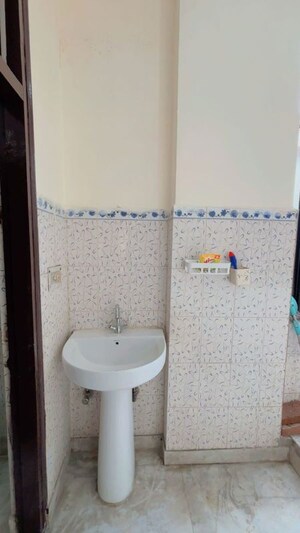 Bathroom in 1 BHK Builder Floor at Alpha Ii Greater Noida – for Rent