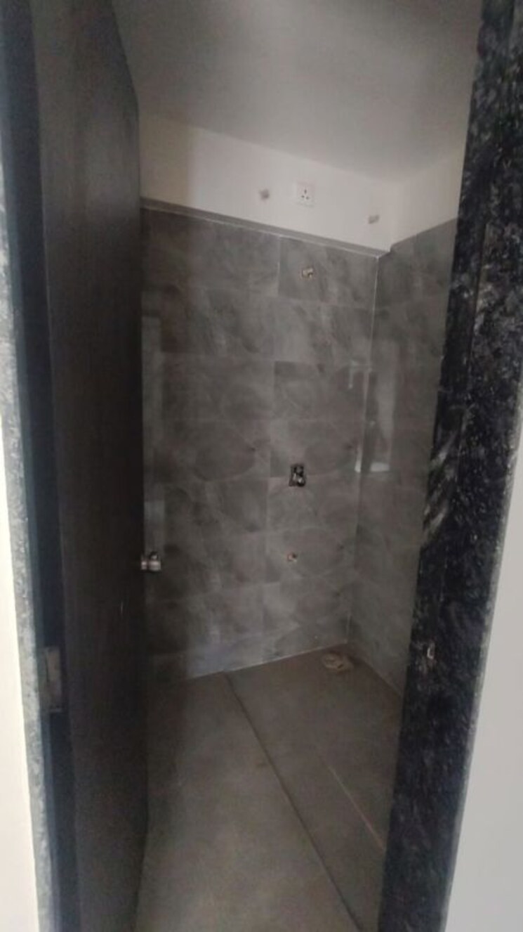 Bathroom, basil-mondale 3 Bedroom 1300 Sq.Ft. Apartment In Mundhwa Pune 9832787