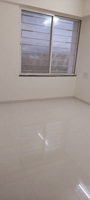 Room in 2 BHK Apartment at Arin Apartment, Veerabhadra Nagar – for Rent