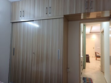 Furnished Amenities in 2 BHK Apartment at Tulip Lemon, Sector 69 – for Rent