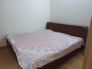 Bedroom in 2 BHK Apartment at Tulip Lemon, Sector 69 – for Rent