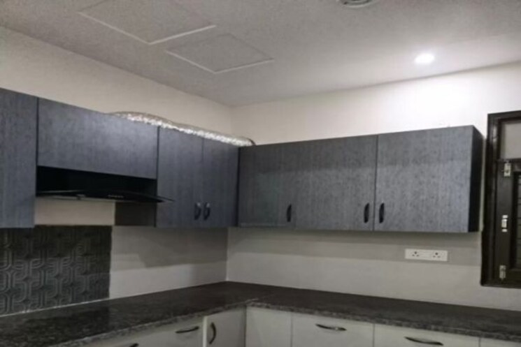 Kitchen, sector 23 3 Bedroom 3078 Sq.Ft. Builder Floor In Sector 23 Gurgaon 9831864