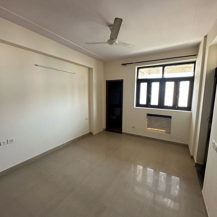 Room, anand-niketan-cghs 4 Bedroom 3100 Sq.Ft. Apartment In Sarswati Kunj ii Gurgaon 9832918
