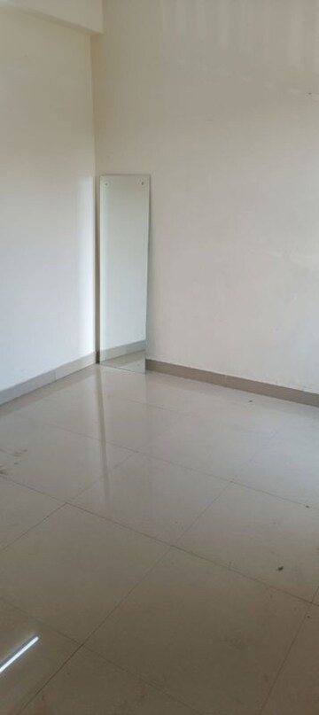 Room in 2 BHK Apartment at Adore Happy Homes Grand, Sector 85 – for Sale