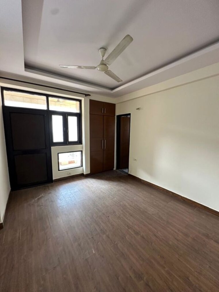 Room, anand-niketan-cghs 4 Bedroom 3100 Sq.Ft. Apartment In Sector 52 Gurgaon 9832942
