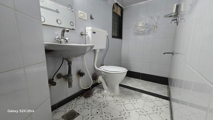 Master Bedroom, crystal-palace-chs 3 Bedroom 2800 Sq.Ft. Villa In Malad West Mumbai 9832280