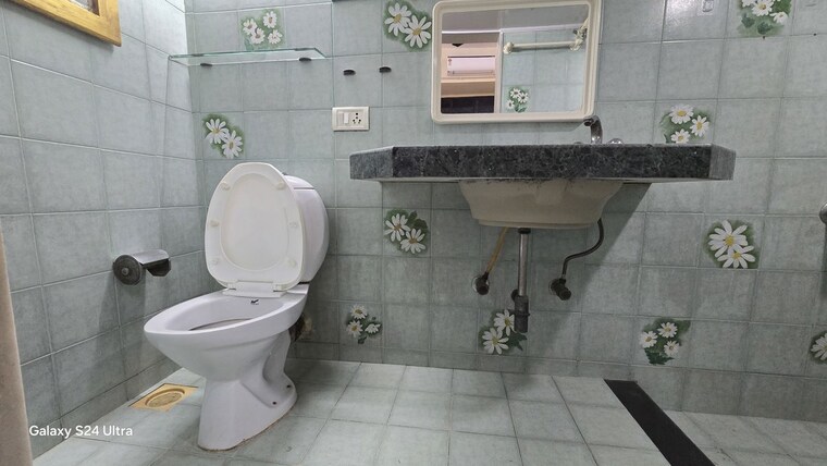 Bathroom, crystal-palace-chs 3 Bedroom 2800 Sq.Ft. Villa In Malad West Mumbai 9832280