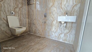 Bathroom in 2 BHK Apartment at Lotus Lotus Link Square, Malad West – for Rent