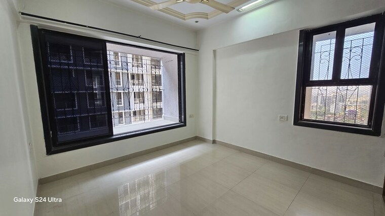 Bedroom, malad east 2 Bedroom 700 Sq.Ft. Apartment In Malad East Mumbai 9832956