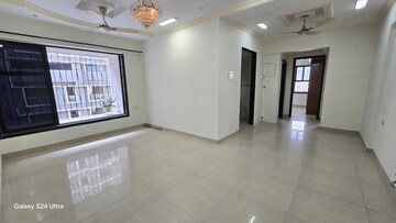 2 BHK Apartment For Rent in Malad East