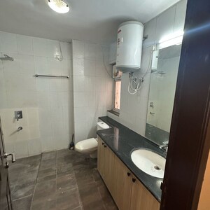 Bathroom in 3.5 BHK Apartment at Unitech Espace Nirvana Country, Nirvana Country – for Rent