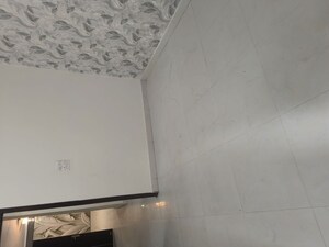 Room in 3 BHK Builder Floor at Dwarka Mor – for Sale