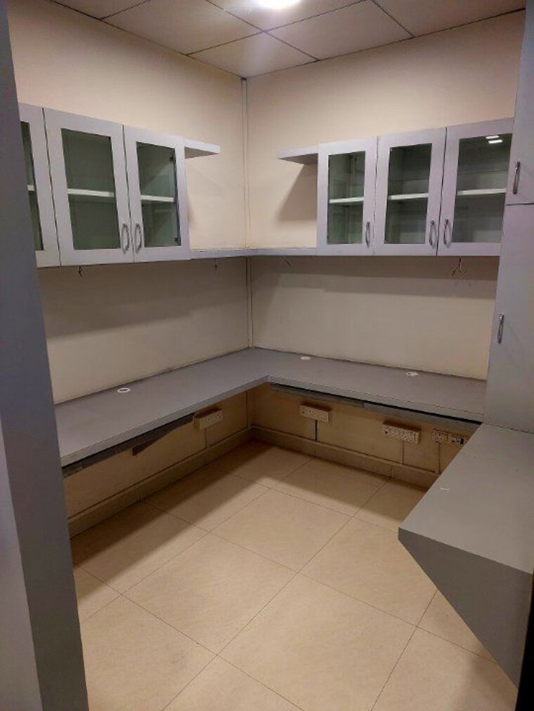 Team Area, vascon-platinum-square Commercial Office Space 548 Sq.Ft. In Viman Nagar Pune 9833082