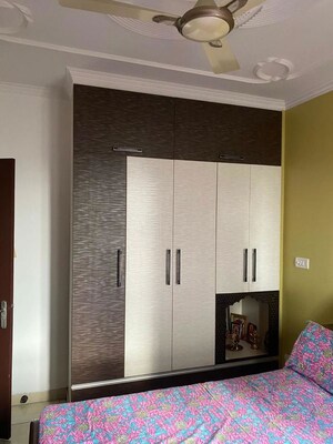 Room in 3 BHK Apartment at Tulip White, Sector 69 – for Rent