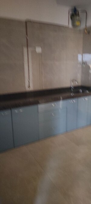 Furnished Amenities in 2 BHK Apartment at Konark Zen Gardens, Kandivali West – for Rent