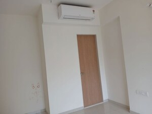Room in 3 BHK Apartment at Nyati Ethos, Undri – for Rent