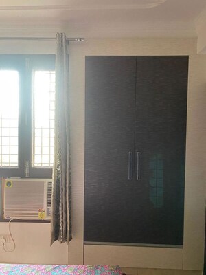 Building Lobby in 3 BHK Apartment at Tulip White, Sector 69 – for Rent